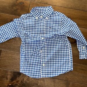 Boys Vineyard Vines performance material button down